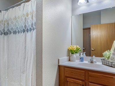 Overland Rose Senior Living LLC