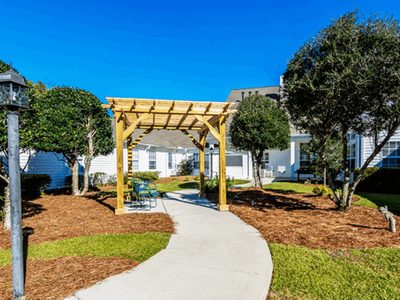 Ec Florence Operations, LLC