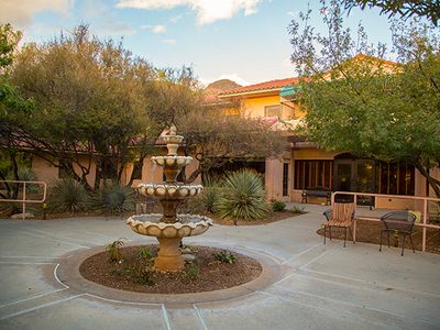 La Rosa Healthcare Center at Santa Catalina Villas