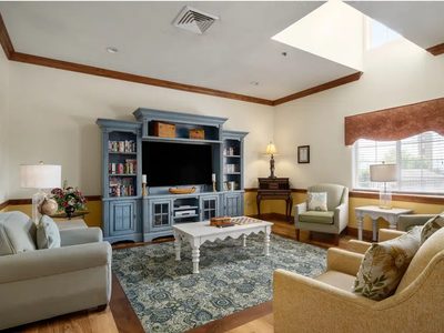 Coventry Senior Living LLC