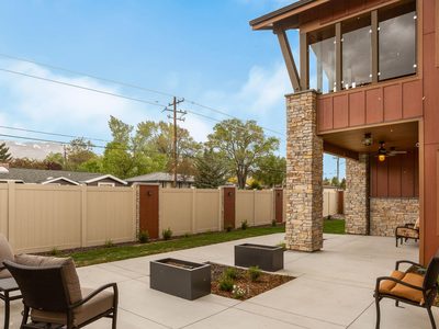 Carson City Alz Ventures, L.l.c.