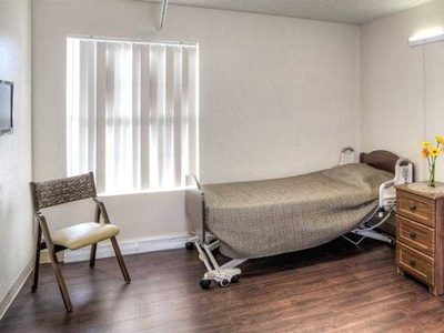 Laurel Healthcare of Clovis LLC