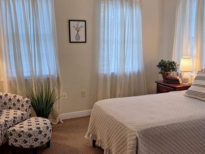 Sona Senior Living Nh LLC