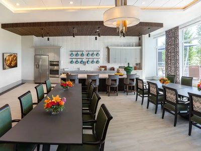 The Sheridan at Oak Brook