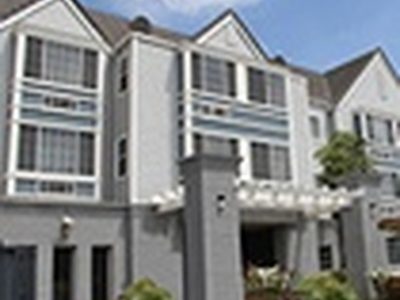 George McDonald Court