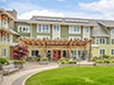 The Pearl on Oyster Bay
