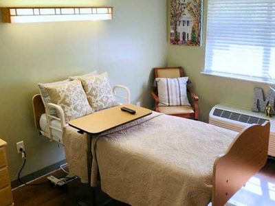 Mobile Nursing and Rehabilitation Center