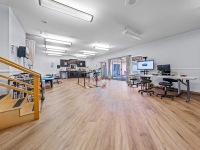 Hayward Healthcare & Wellness Center