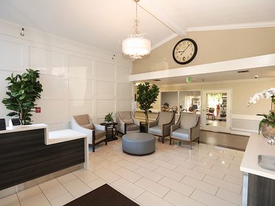 The Vineyards Healthcare Center
