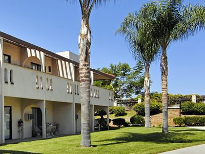 Rancho Vista Senior Living