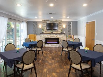 Redwood Cove Healthcare Center