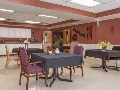Crestmoor Care Center