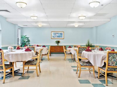 Glastonbury Health Care Center