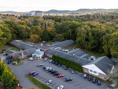 Autumn Lake Healthcare at Windsor