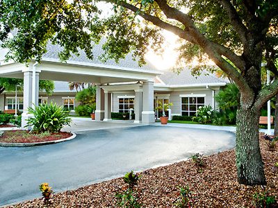 Solaris Healthcare Charlotte Harbor