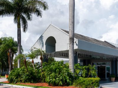 Coral Reef Subacute Care Center