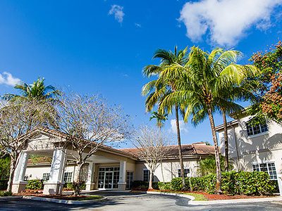 Solaris Healthcare Coconut Creek