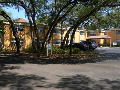 Oak Manor Healthcare & Rehabilitation Center