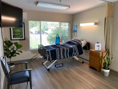 Canyon West Health & Rehab Center