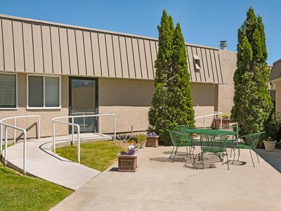 Life Care Center Of Idaho Falls