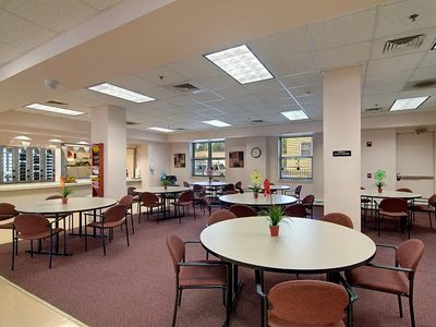 Senior Suites of Auburn Gresham