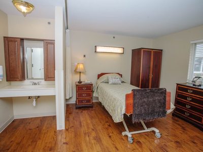 The Pearl of Montclare