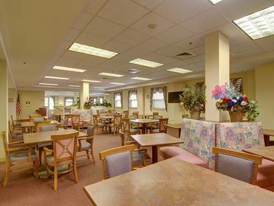 Senior Suites of Ravenswood Manor