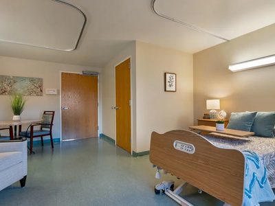 Fair Oaks Rehab & Healthcare Center