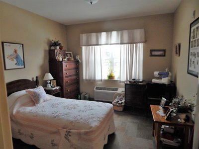 Resthave Home-Whiteside County