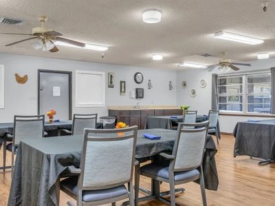 Hickory Pointe Care & Rehab Ce 1
