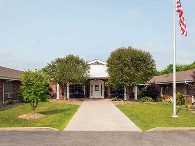 Life Care Center Of Morehead