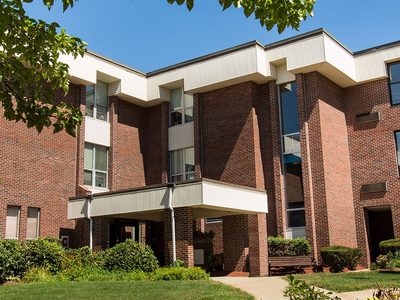 Hellenic Nursing & Rehabilitation Center