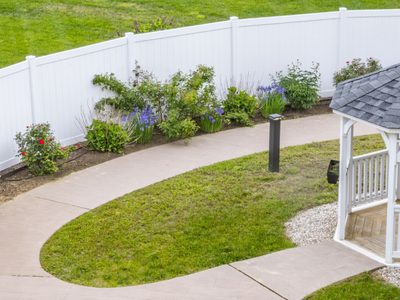 Linda Manor Extended Care Facility