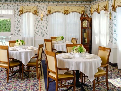 Maples Rehabilitation & Nursing Center