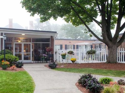 Renaissance Manor on Cabot