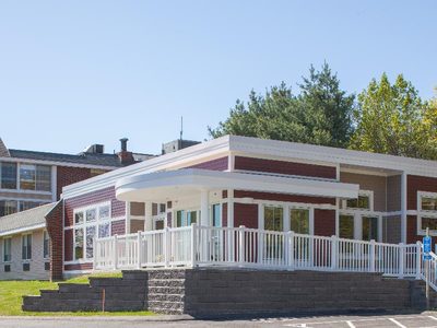 Andover Forest Post Acute Care Center