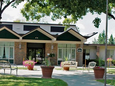 Holt Senior Care and Rehab Center