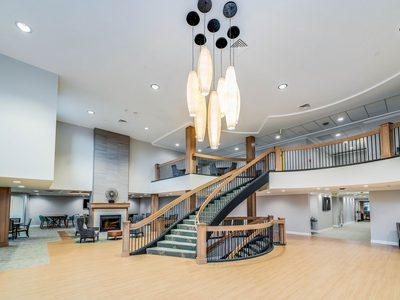 Holland Home - Raybrook Manor