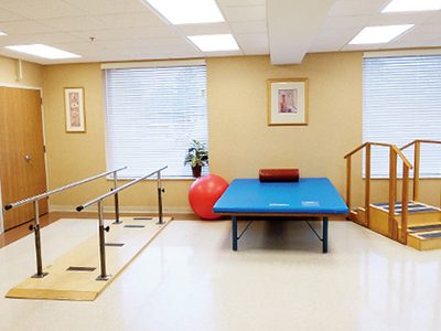 West Oaks Senior Care & Rehab Center