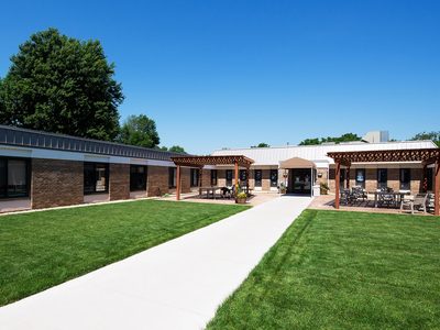 St Elizabeth Hospital And Health Care Center
