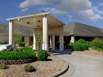 Ash Grove Healthcare Facility