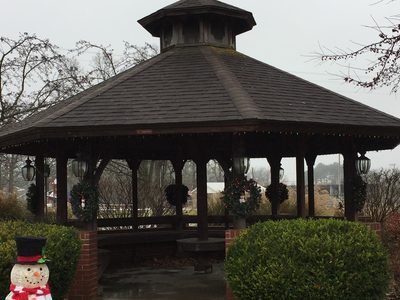 Hickory Manor