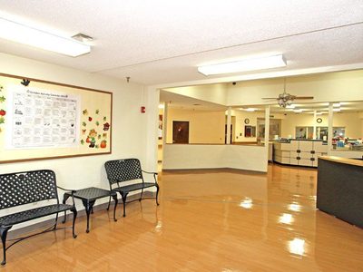 Crestwood Health Care Center, LLC