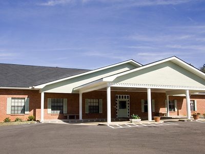Pleasant Hills Com Liv Center