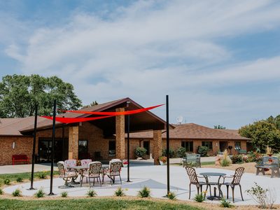 Gold Crest Retirement Center