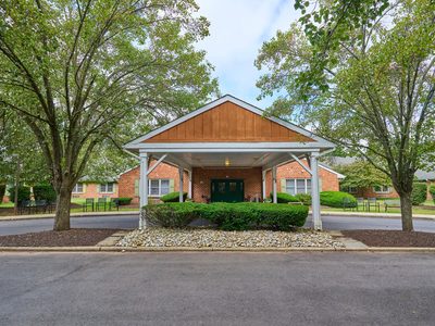 Country Arch Care Center
