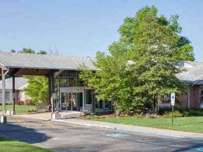 Holly Manor Center