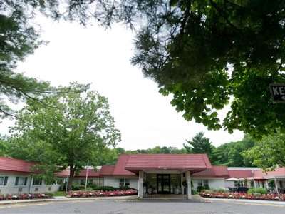 Autumn Lake Healthcare at Old Bridge