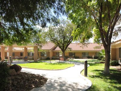 Life Care Center Of Las Vegas