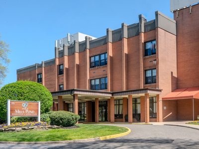 Luxor Nursing & Rehabilitation at Mills Pond